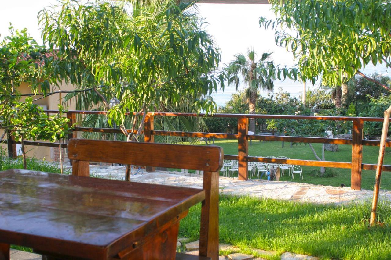 Villa Paladino - B&B E Guest House Шилла Экстерьер фото
